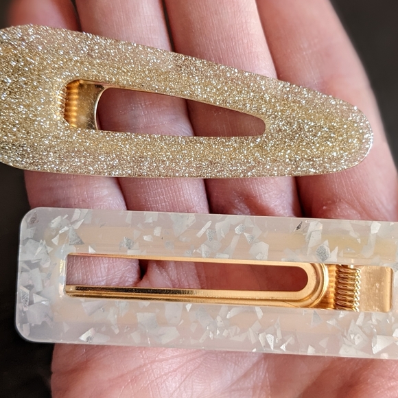 Olive + Piper Barrettes (Set of 2) - Picture 3 of 6